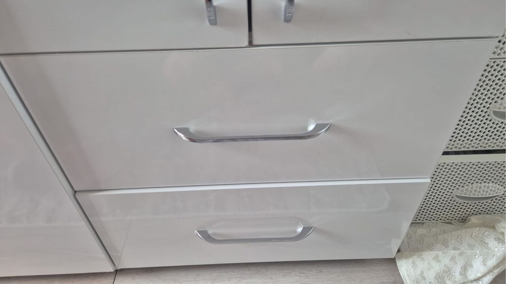 Гардероб за дрехи