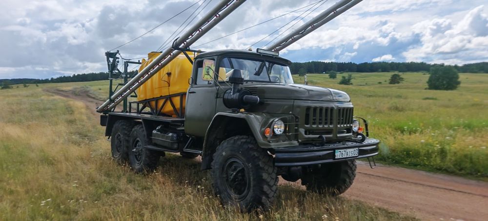 Продам Зил 131 опрыскиватель