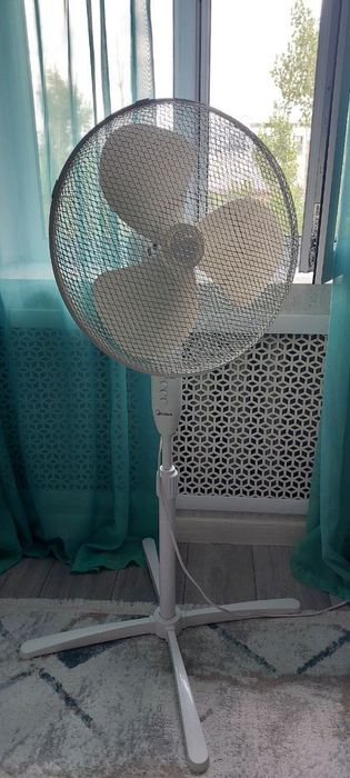 Вентилятор Midea