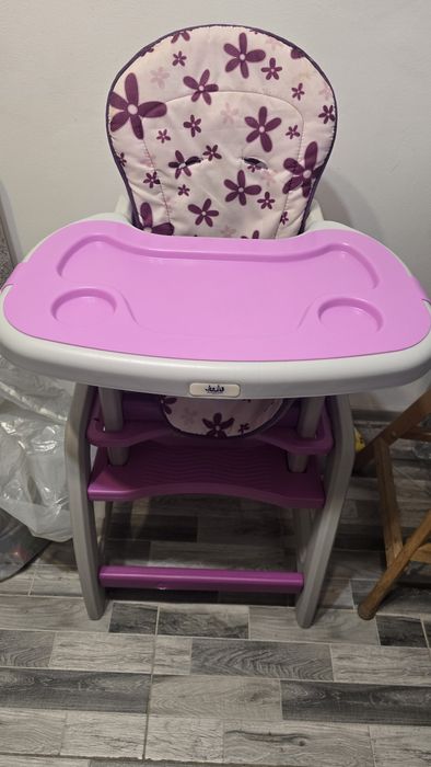 Scaun de masa 2 in 1 pentru bebelusi si copii