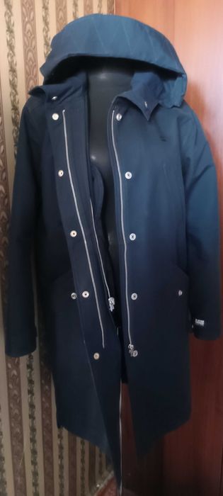 Новые женские плащи, куртки, сюртуки и т.д.. размеры 48, 46 44