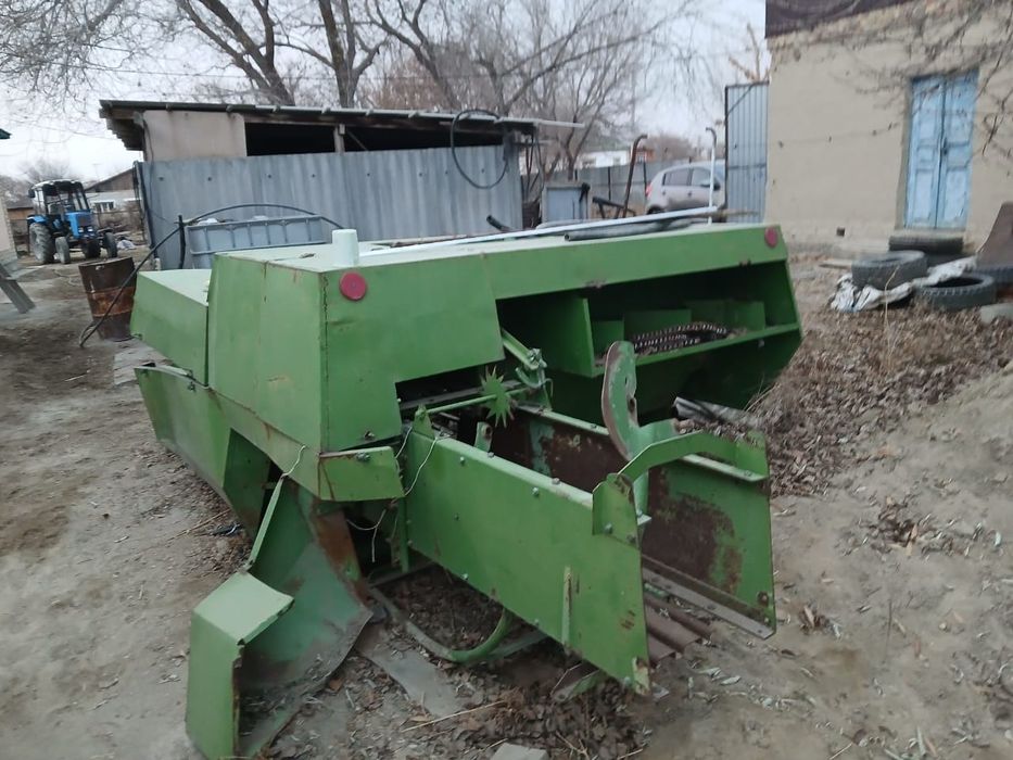 Пресс подборщик Дана пресс