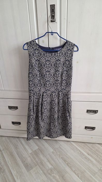 Шикарный Костюм тройка evona размер 42