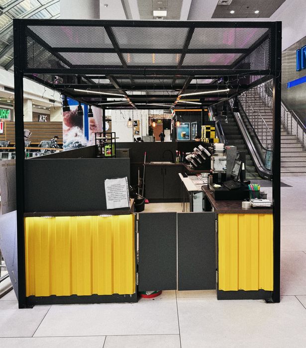 Готов бизнес за продажба в Mall Sofia – отлична локация, оборудван