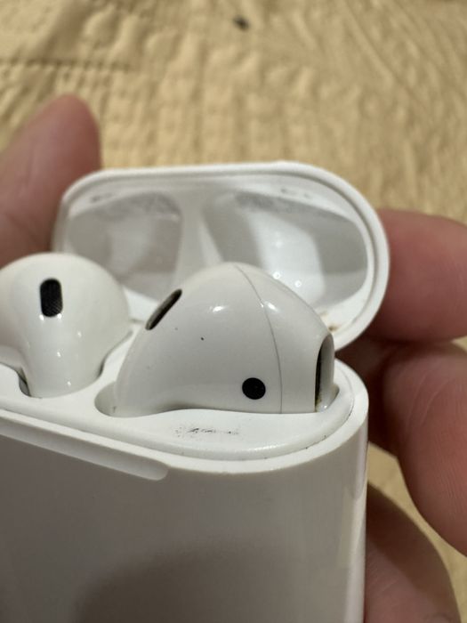Продается Air Pods 2020 года