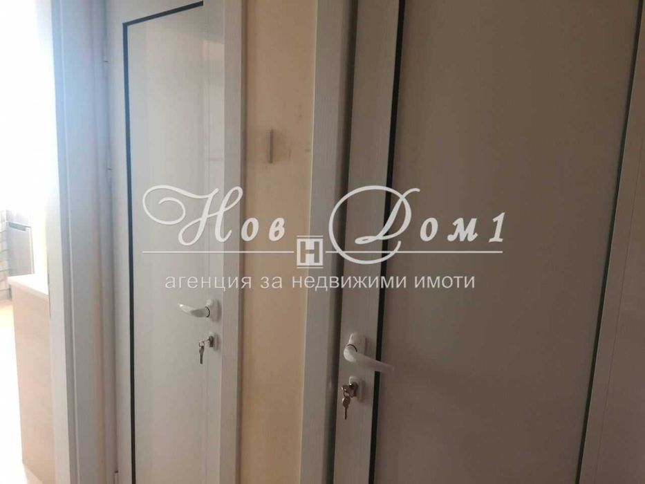 Дава се под наем Четиристаен апартамент в Варна, Чайка - 86 кв.м за 612 € - Снимка #12