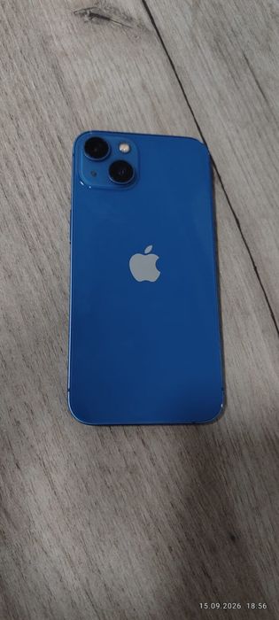 Продам Айфон 13 память 256 батарея 88