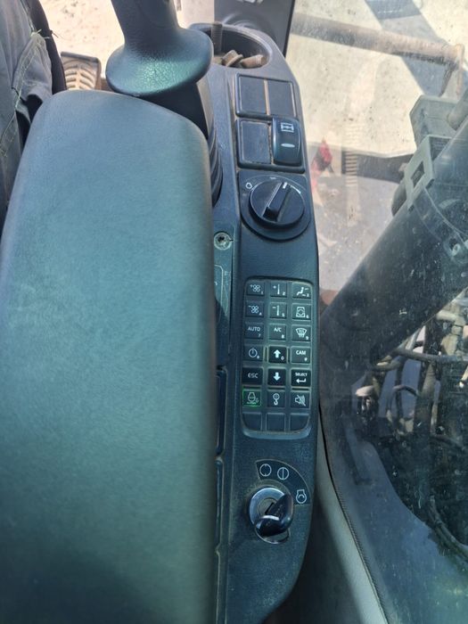 Excavator pe roti VOLVO  EW 140C