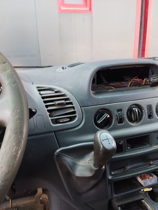 Vând Autoutilitară Mercedes Sprinter 2003