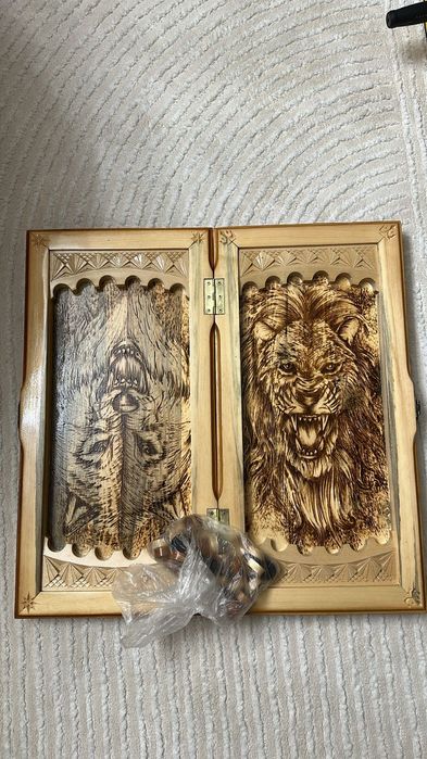 Нарды колдан жасалған