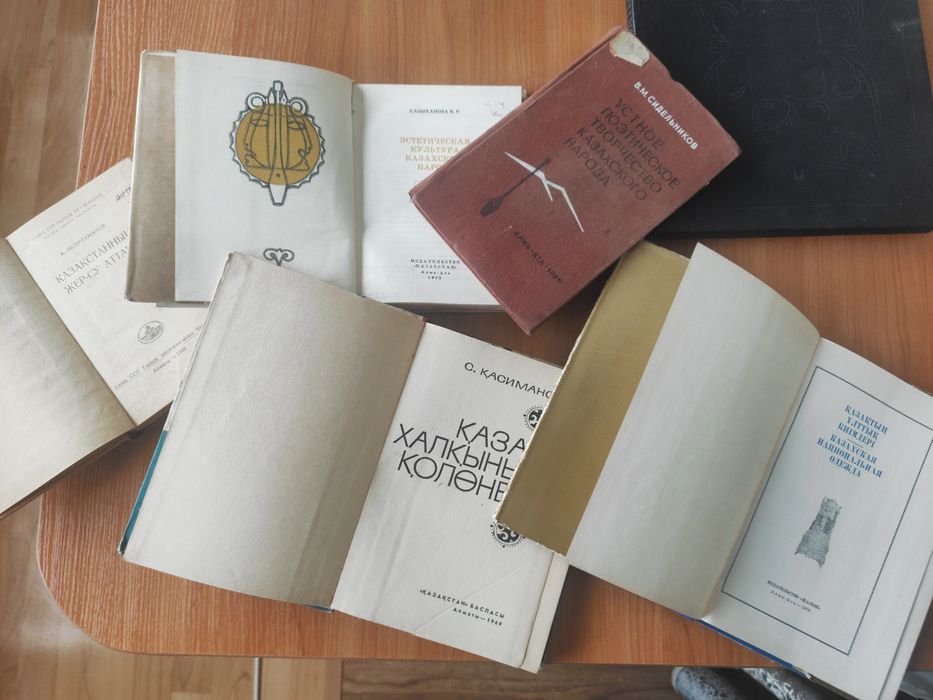 Продам книги в хорошем состоянии