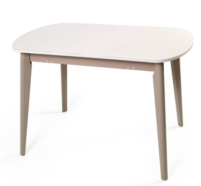 Стол из стекла и пластика