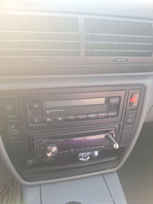 Vând passat an 1999 1.8 benzina instalatie gpl
