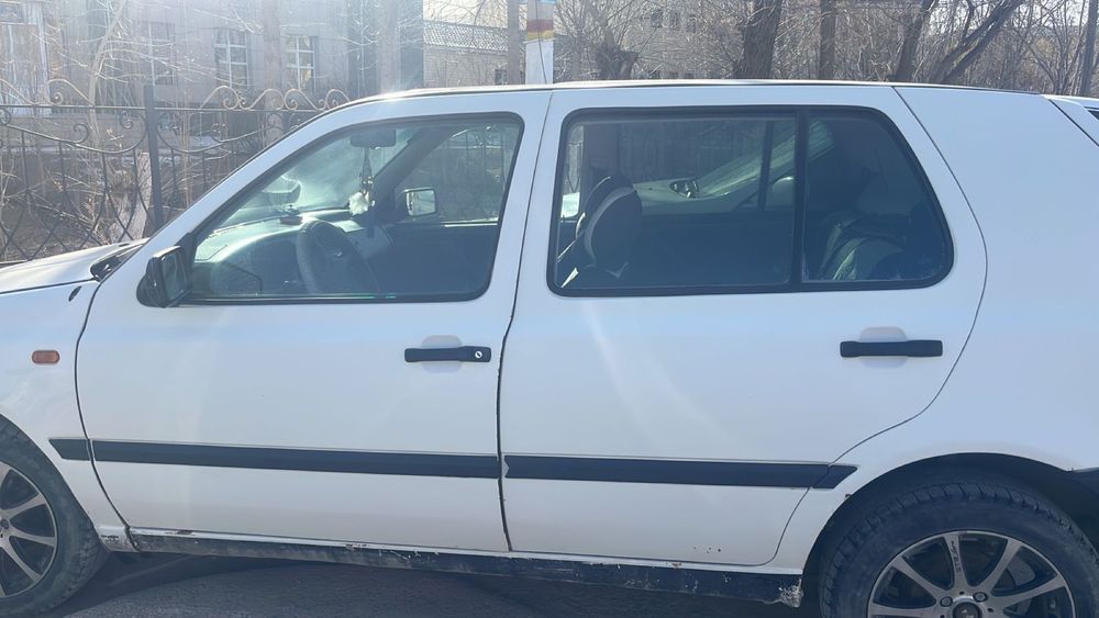 Голф 3 продается срочно состояние хорошее