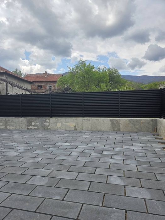 Ламелна ограда,врати и портали