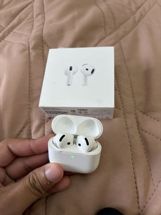 AirPods 4 оригинал
