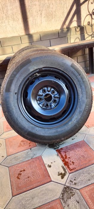 шина комплект 185 /70/ 14