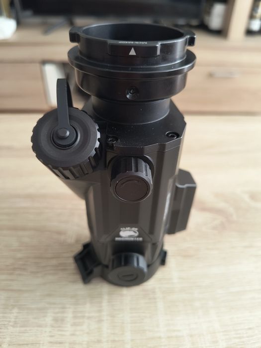 Clip-on/Monoclu termoviziune JSA Nightlux Hoghunter 650 LRF și