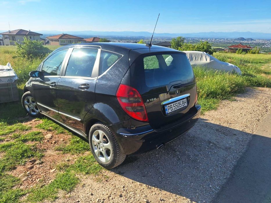 Продавам Mercedes a180 cdi