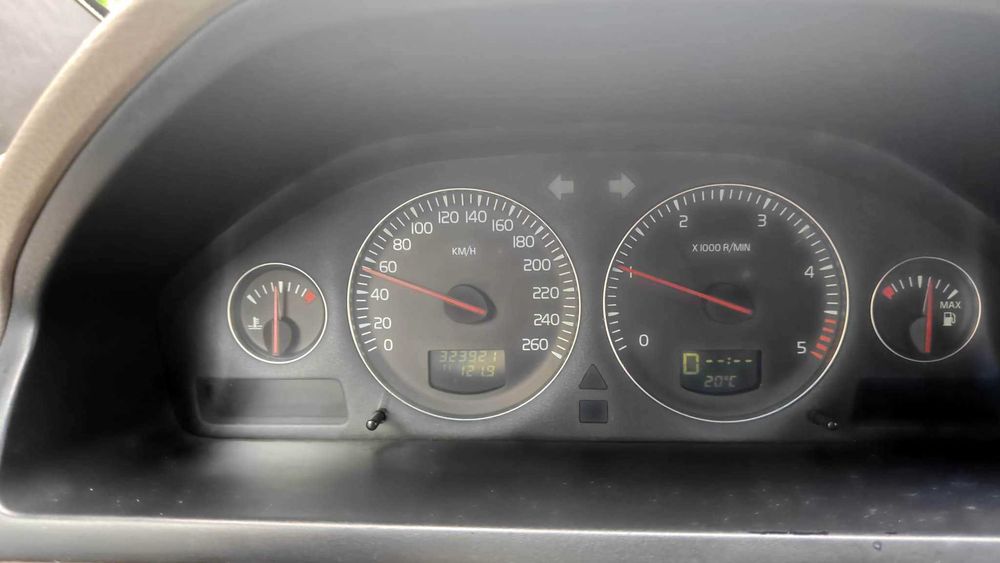 vand Volvo XC90 4000