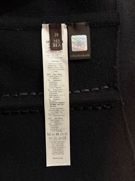 Яке Roberto Cavalli