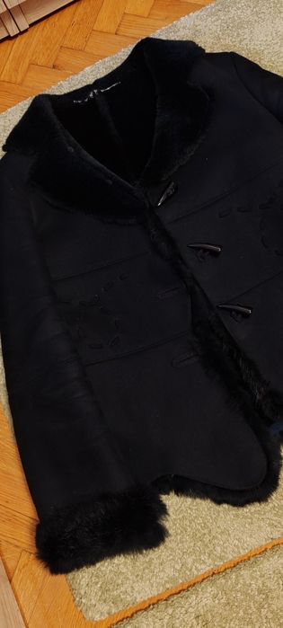 Haină neagra imitație blana