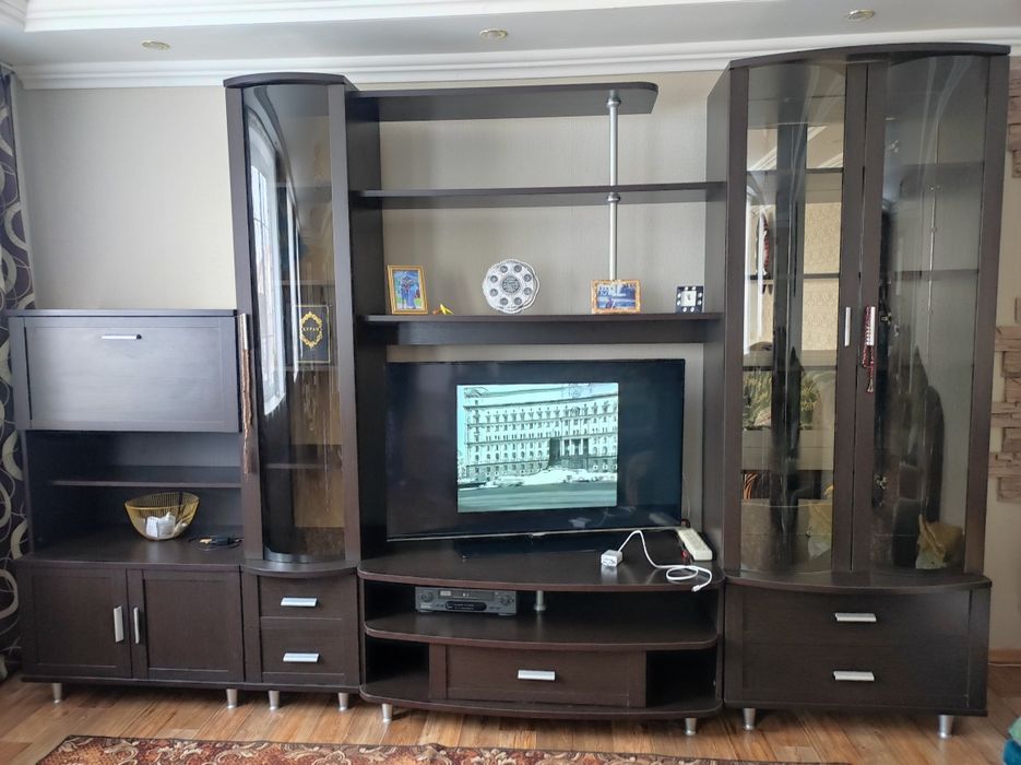 Продам Горку черного цвета