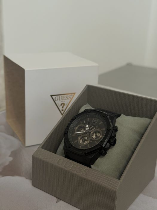 Мъжки часовник Guess