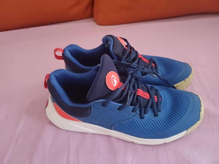 Adidasi / pantofi sport  39