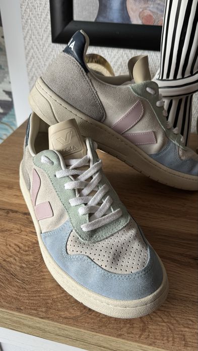 Дамски сникърси Veja V-10 номер 41