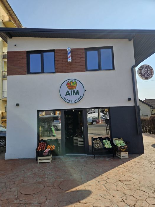 Inchiriez scaun frizerie 200€