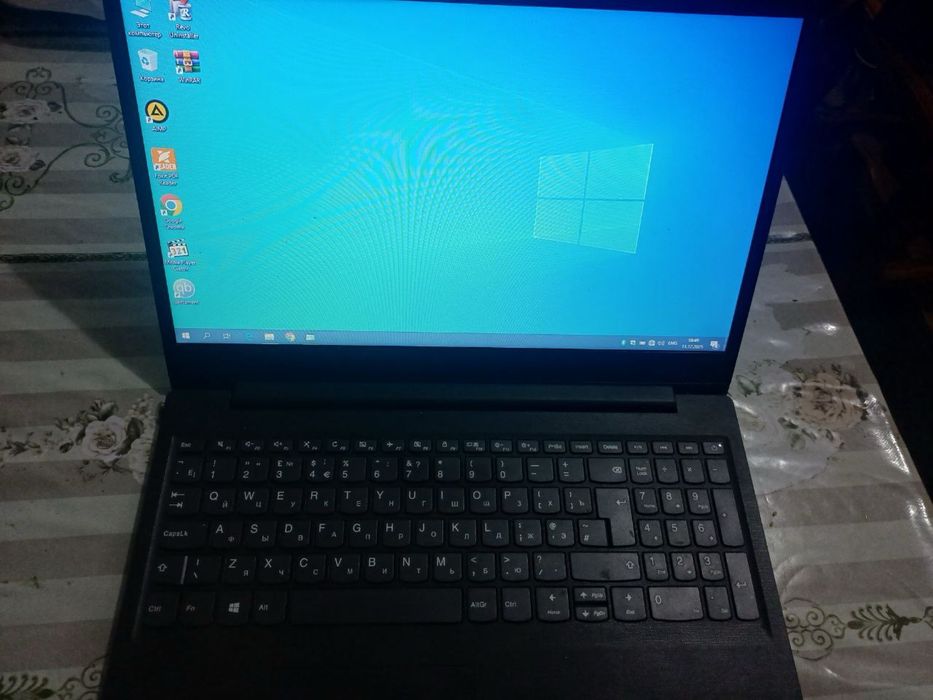 Noutbuk lenovo celeron