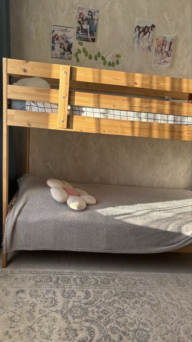 Духярустный ровать ИКЕА