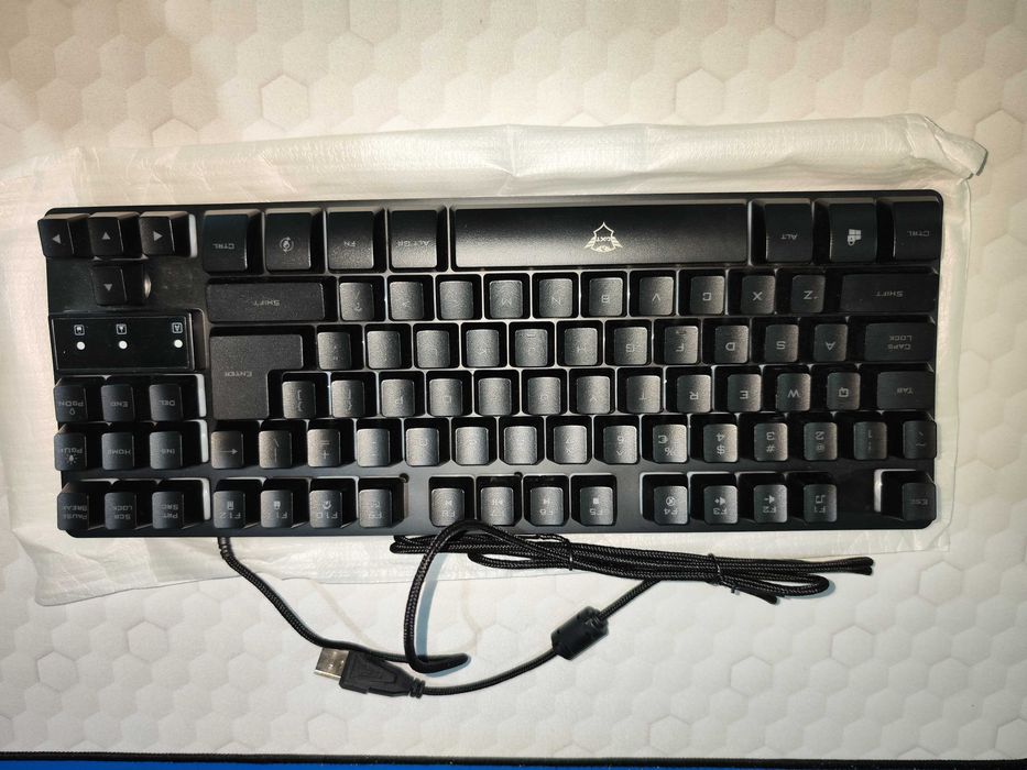 Tastatura Trust THADO GXT 833