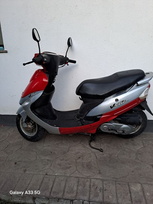 Scuter 49cc  f.bun