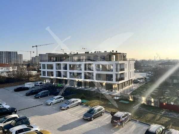 Продава се Многостаен апартамент в Пловдив, Беломорски - 178 кв.м за 857 €/кв.м - Снимка #2