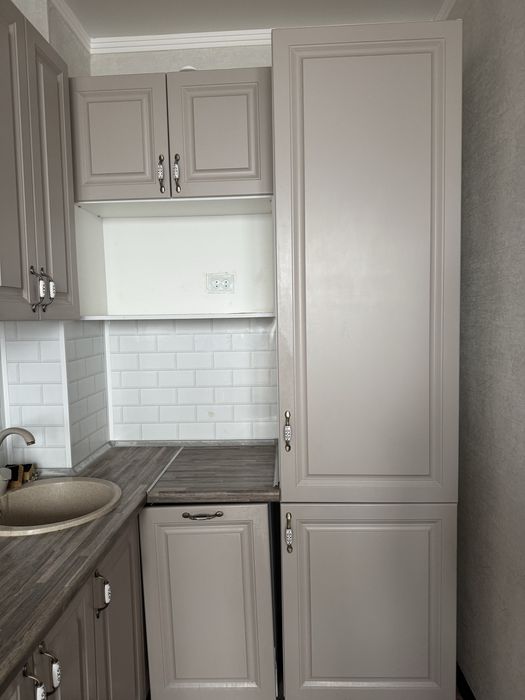 Срочно продам кухонный гарнитур