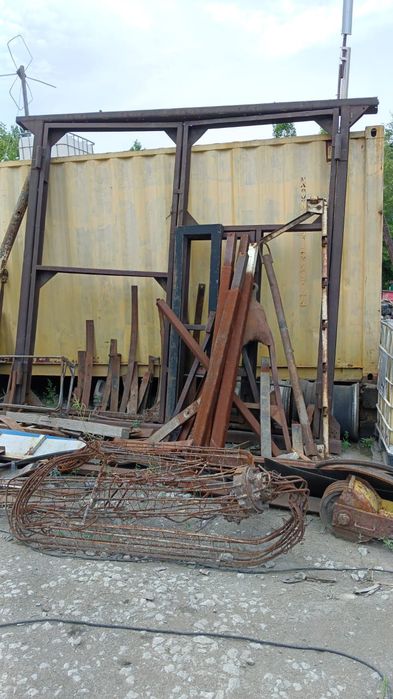 Продаю гаражные ворота