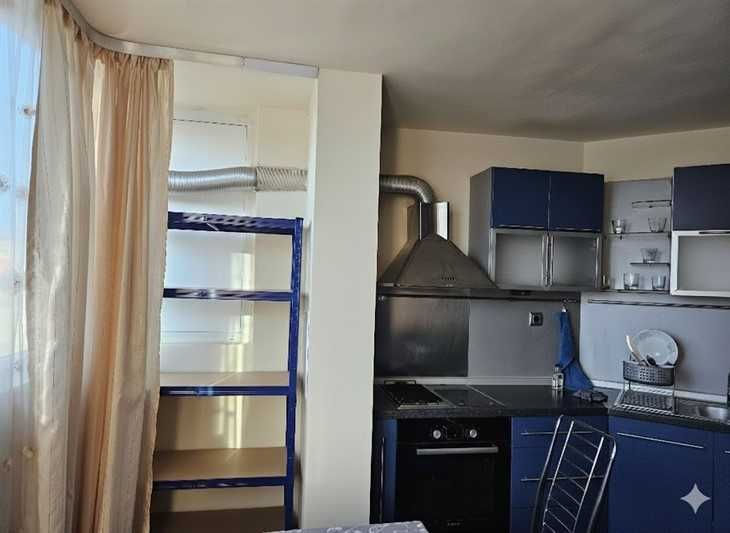 Тристаен апартамент под наем