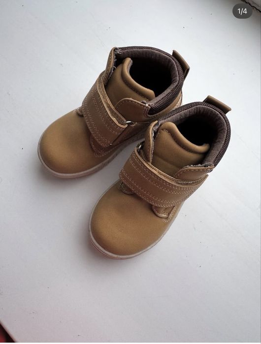 Кроссовки ботинки куртка