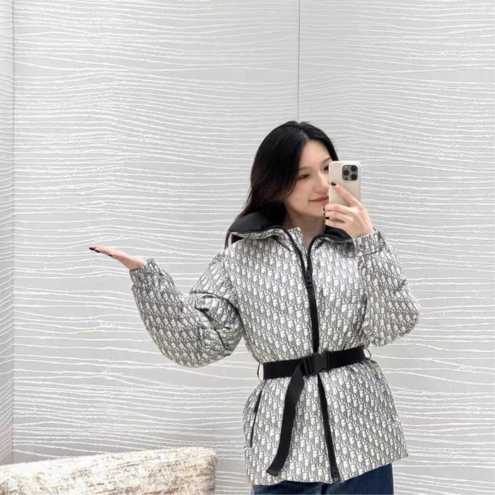 Пуховик Dior серый