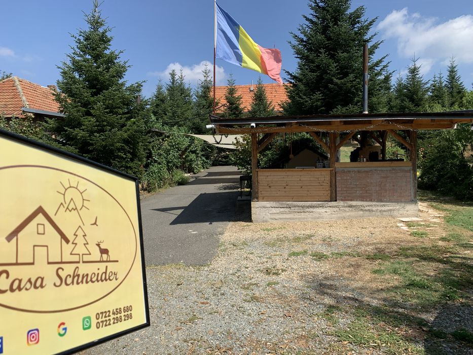 Cabana de inchiriat 20 locuri