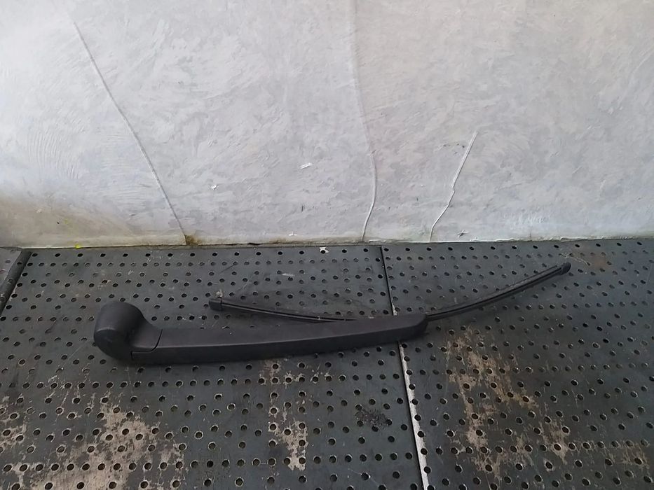 Brat stergator haion audi q3 8u 8u0955407