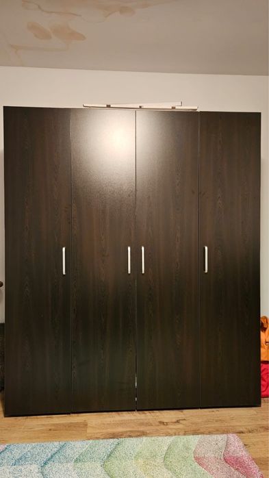 Dulap dormitor cu 4 usi