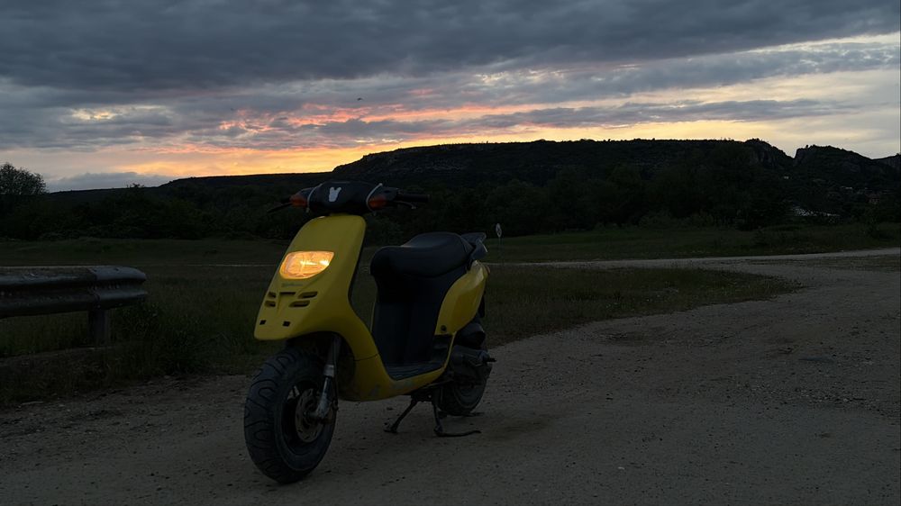 Скутер Piaggio Typhoon