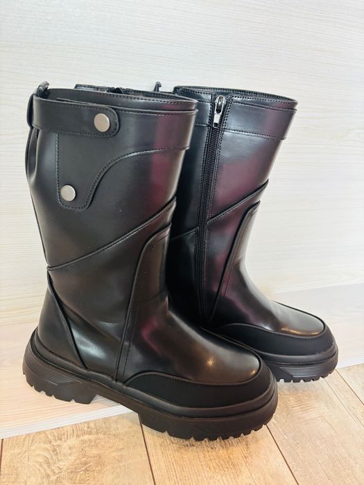 Кожени ботуши GUESS