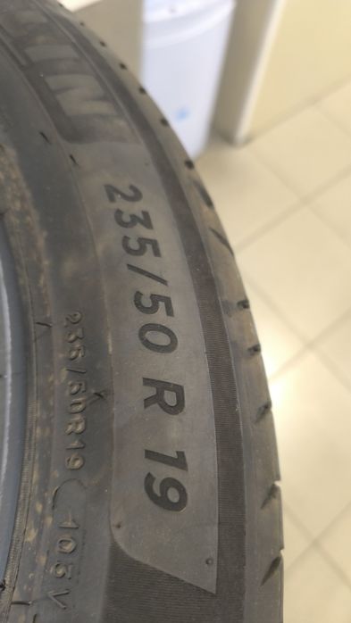 Michelin primacy 4 235/50/19
