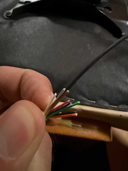 Продам оптический кабель