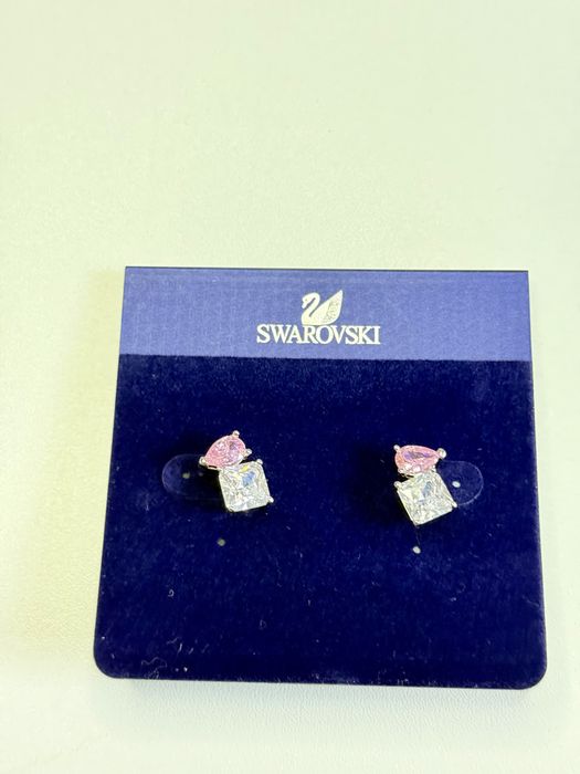 Обеци Сваровски НОВИ