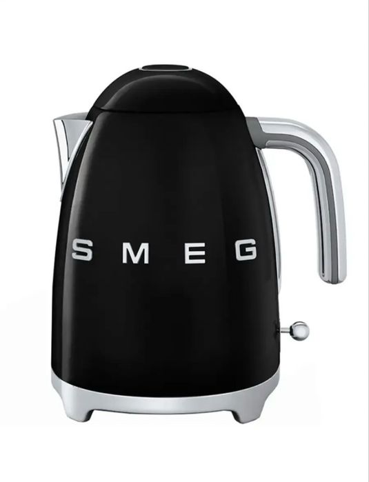 Чайник Smeg черный